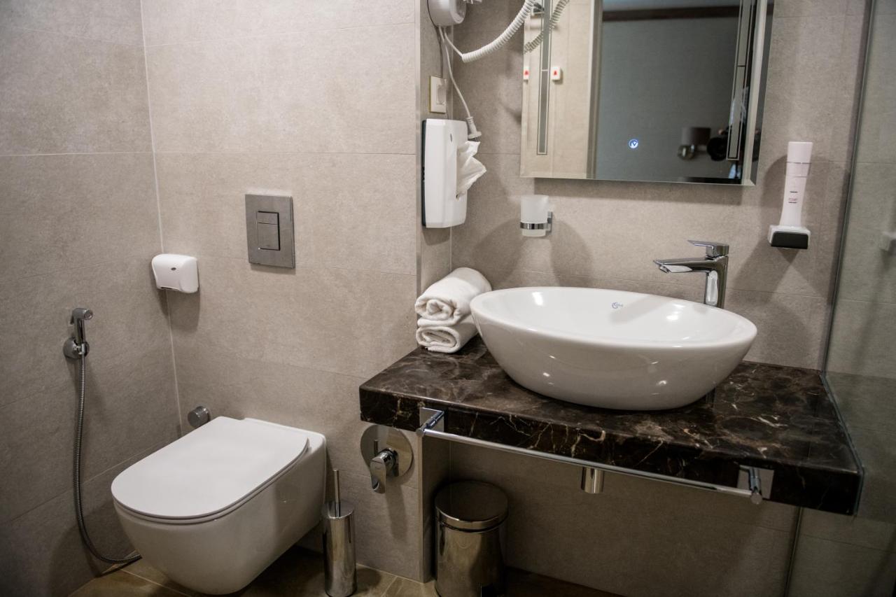 Arletti Hotel Roese Buitenkant foto